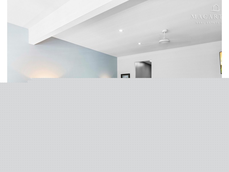 24 Churchill Avenue, Kooringal NSW 2650