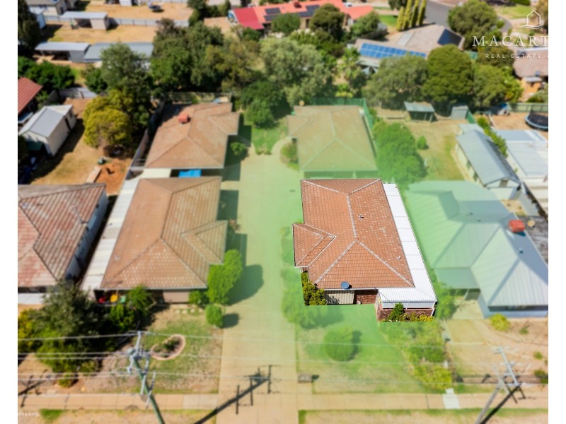 4/162 Fernleigh Road, Mount Austin NSW 2650