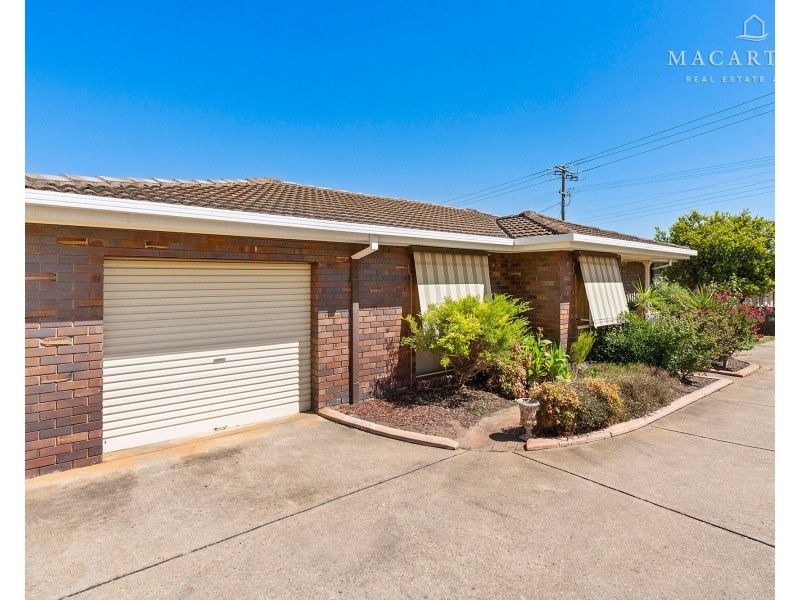 4/162 Fernleigh Road, Mount Austin NSW 2650