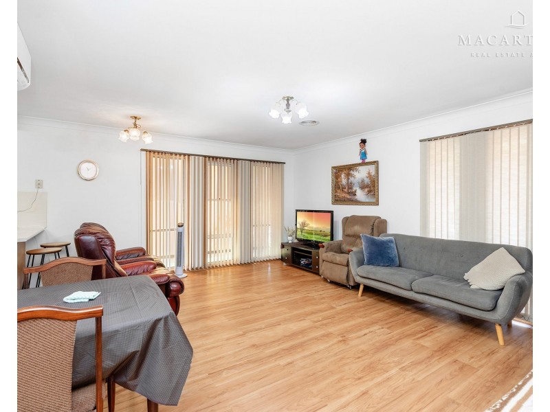 4/162 Fernleigh Road, Mount Austin NSW 2650