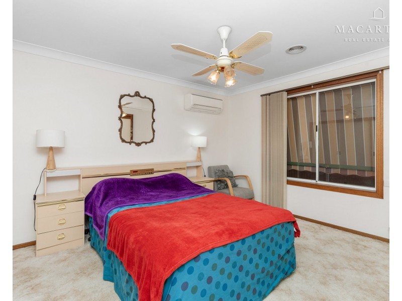 4/162 Fernleigh Road, Mount Austin NSW 2650