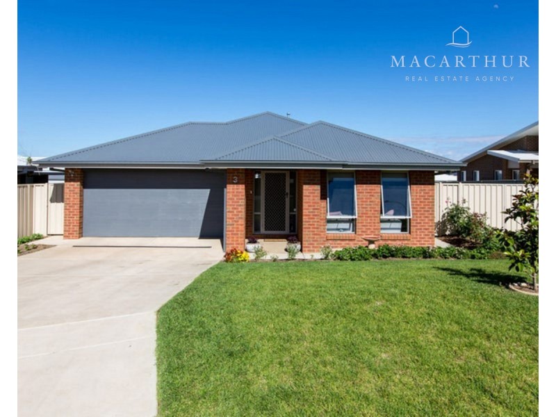 3 Mulberrygong Court, Gobbagombalin NSW 2650