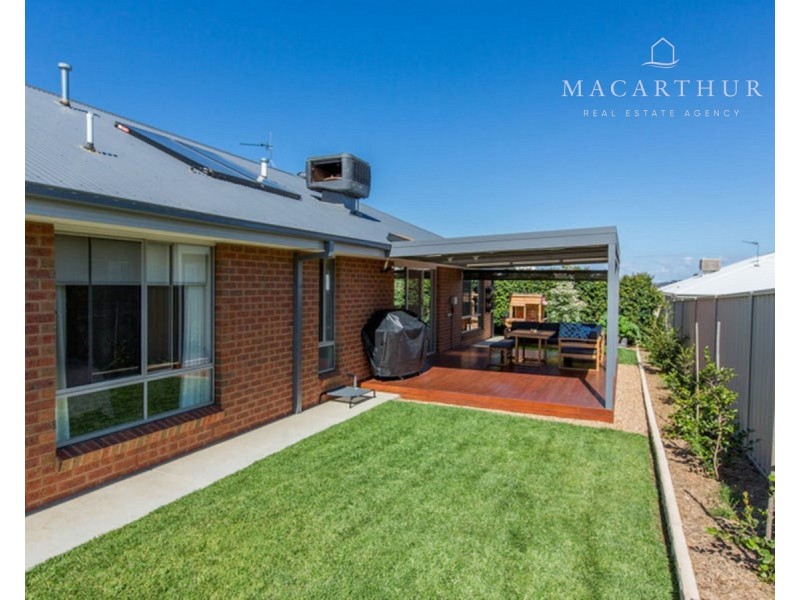 3 Mulberrygong Court, Gobbagombalin NSW 2650