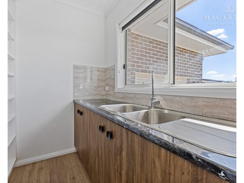 3 Exford Loop, Bourkelands NSW 2650