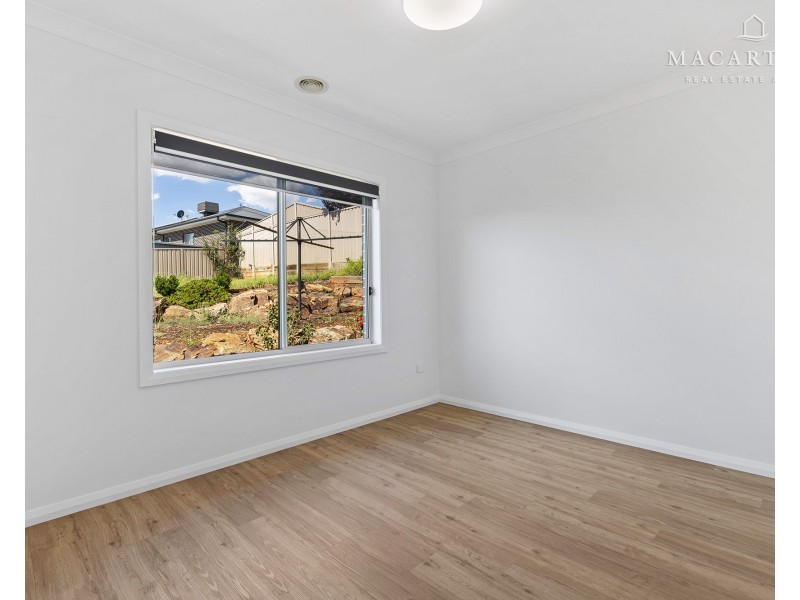 3 Exford Loop, Bourkelands NSW 2650