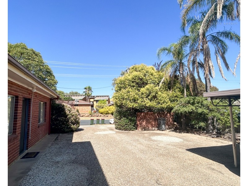 2/13 Nordlingen Drive, Tolland NSW 2650