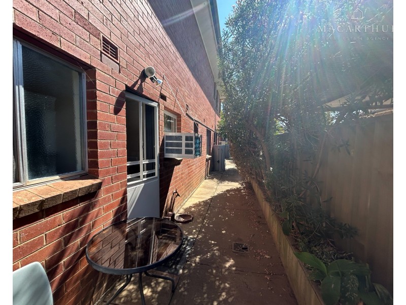 2/13 Nordlingen Drive, Tolland NSW 2650