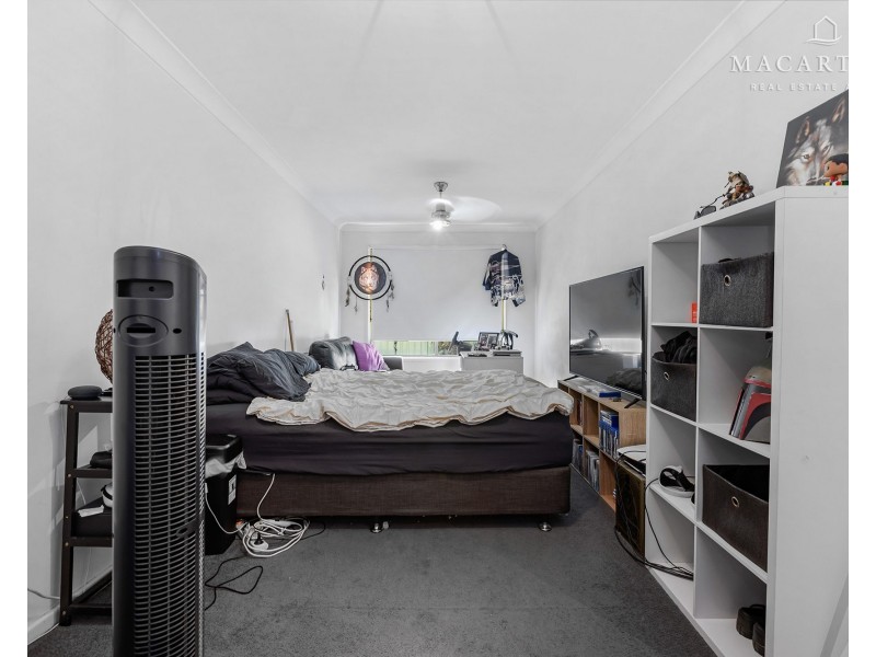 23 Huron Crescent, Lake Albert NSW 2650