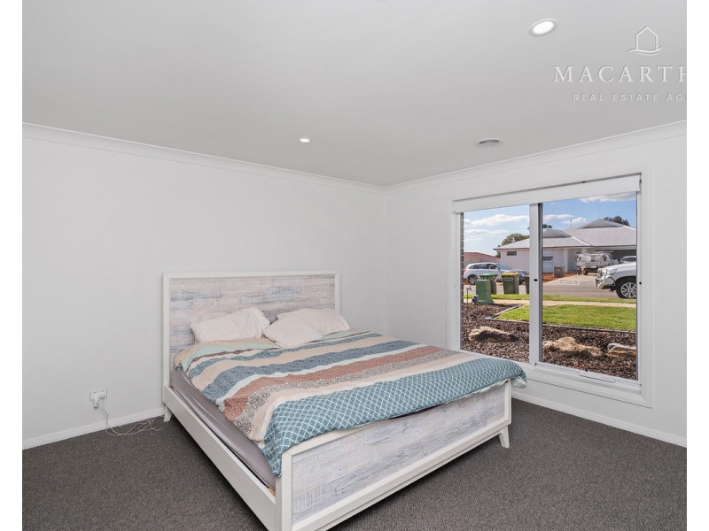 60 Jumbuck Drive, Gobbagombalin NSW 2650