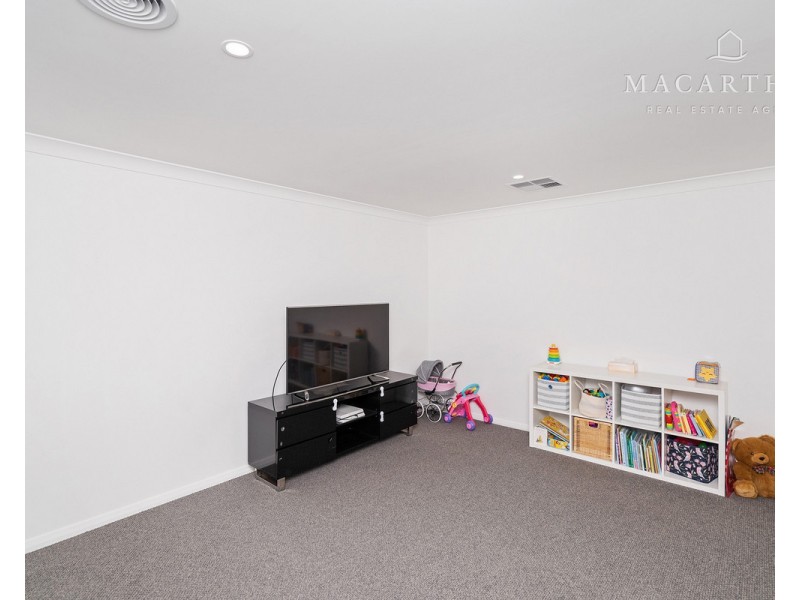 60 Jumbuck Drive, Gobbagombalin NSW 2650