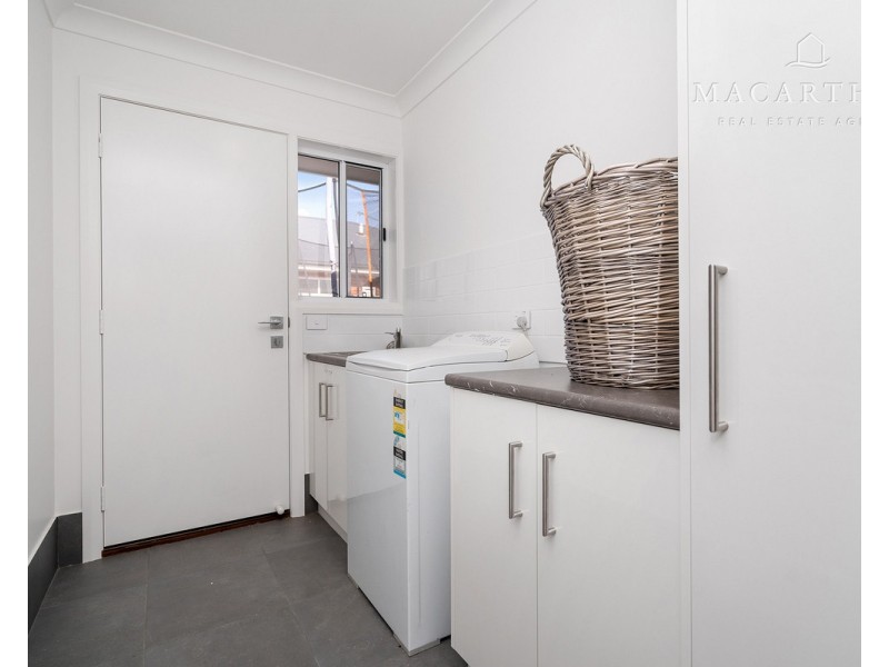 60 Jumbuck Drive, Gobbagombalin NSW 2650