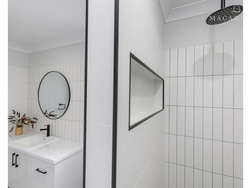 47 Cootamundra Boulevard, Gobbagombalin NSW 2650