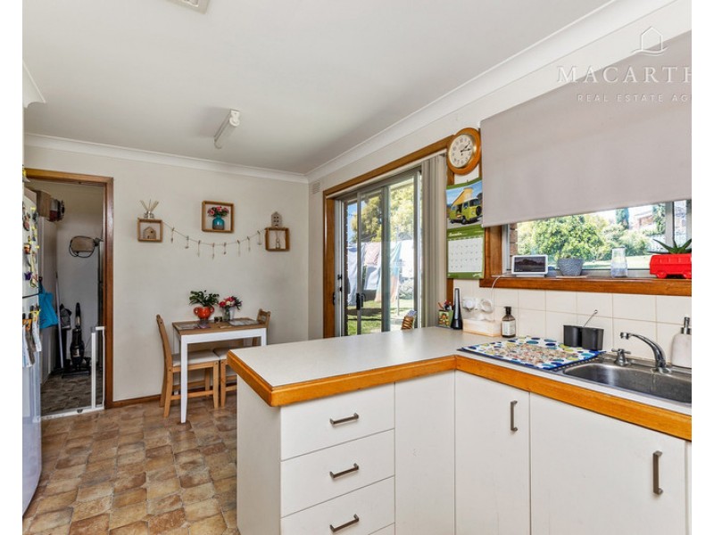 3 Truman Avenue, Tolland NSW 2650