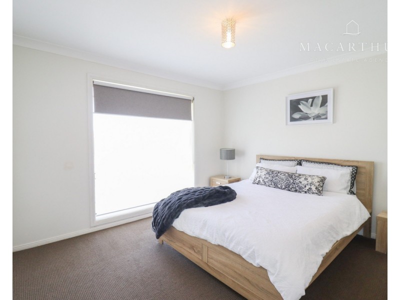 1/8 Malebo Place, Tatton NSW 2650