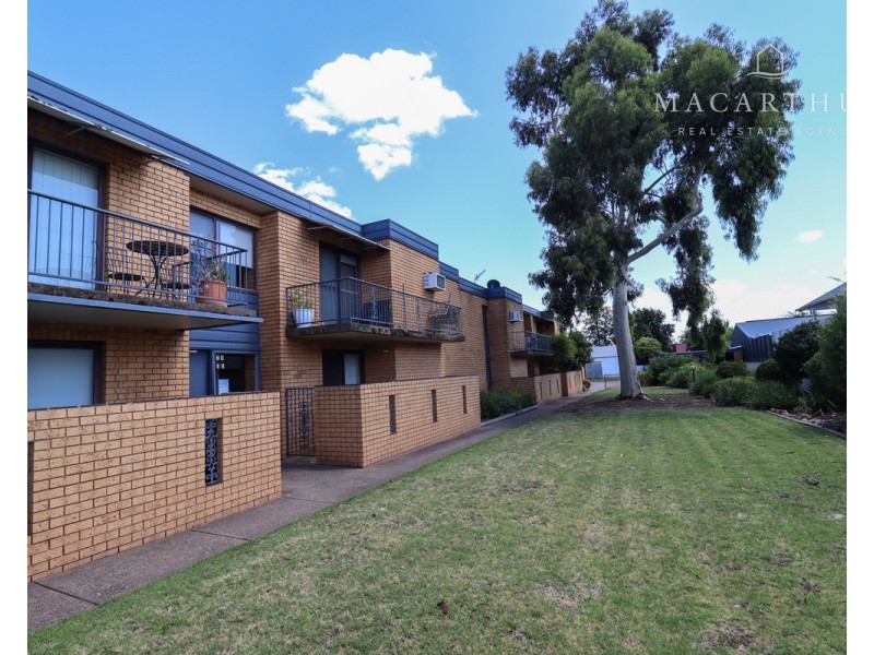4/12 Salmon Street, Wagga Wagga NSW 2650