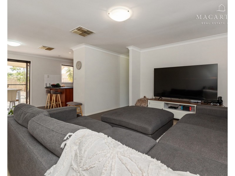 20 Birri Place, Glenfield Park NSW 2650