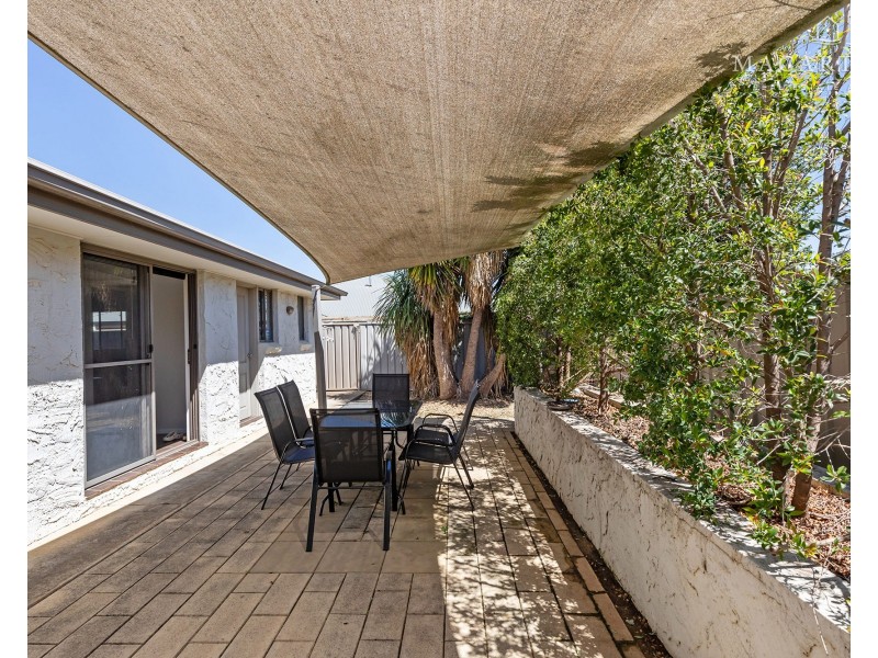 20 Birri Place, Glenfield Park NSW 2650