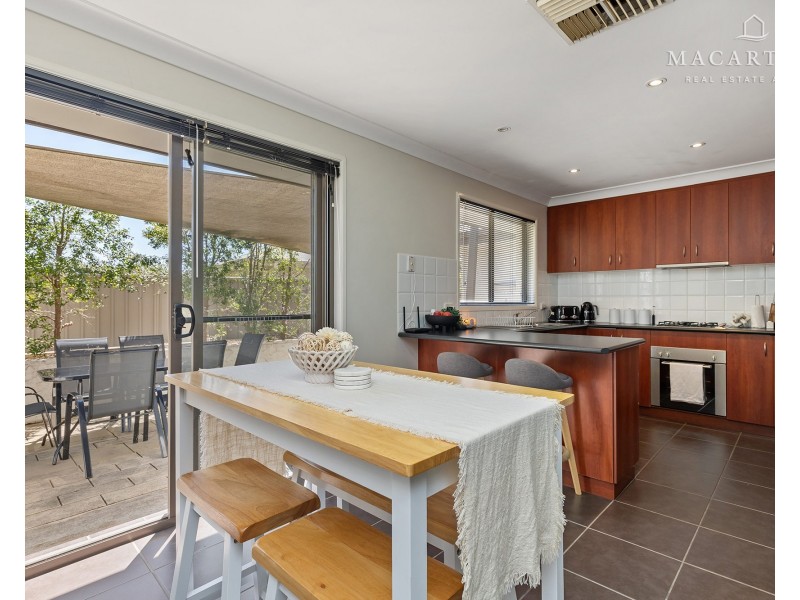 20 Birri Place, Glenfield Park NSW 2650