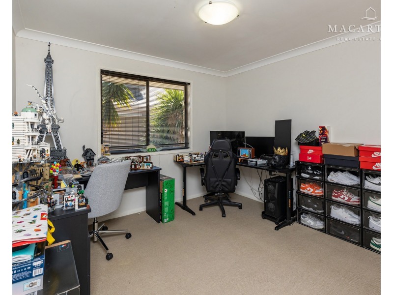 20 Birri Place, Glenfield Park NSW 2650