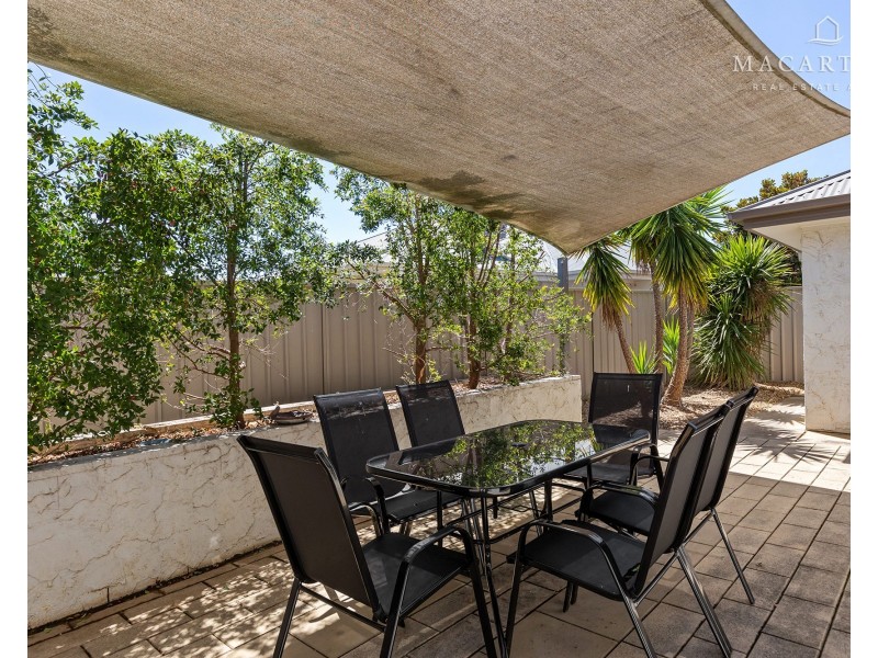 20 Birri Place, Glenfield Park NSW 2650