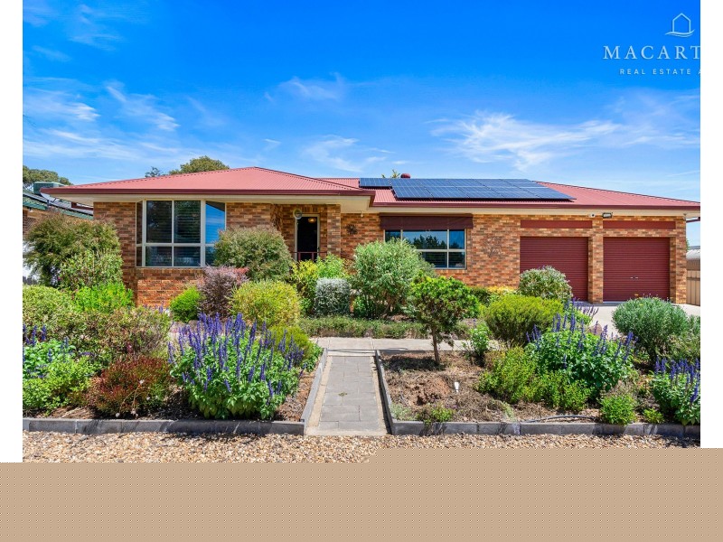 97 Balleroo Crescent, Glenfield Park NSW 2650