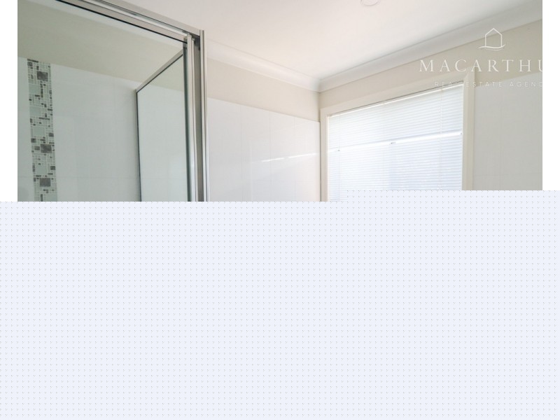 18 Bindari Avenue, Glenfield Park NSW 2650