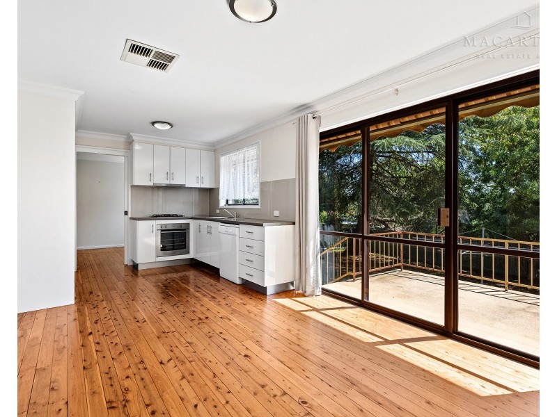 10 Buchhorn Street, Tolland NSW 2650