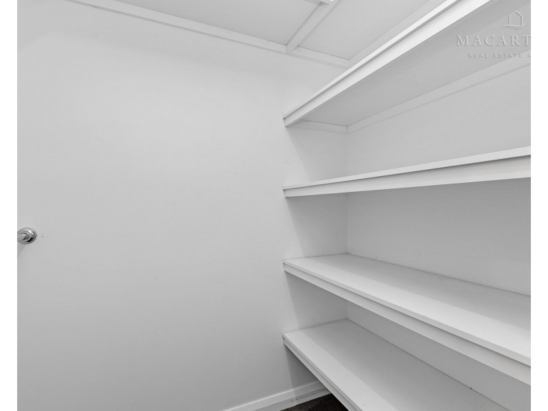 15 Paradise Drive, Gobbagombalin NSW 2650