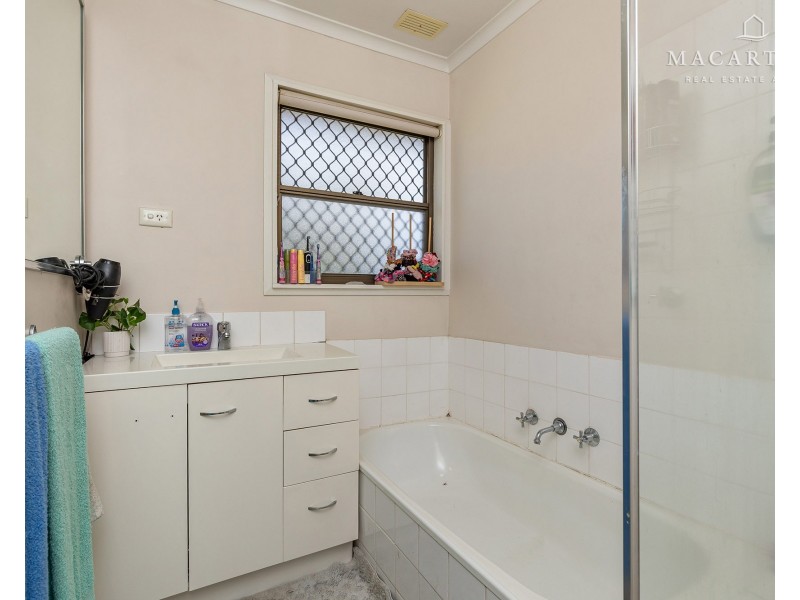 157 Raye Street, Tolland NSW 2650