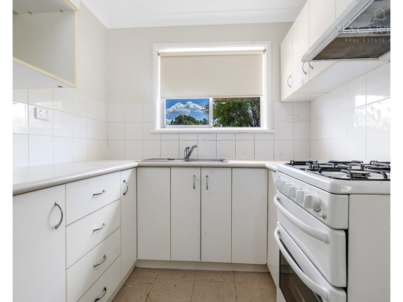 3/52 Raye Street, Tolland NSW 2650