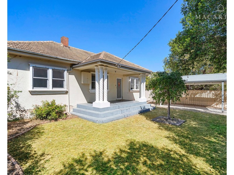 4 Sullivan Avenue, Wagga Wagga NSW 2650