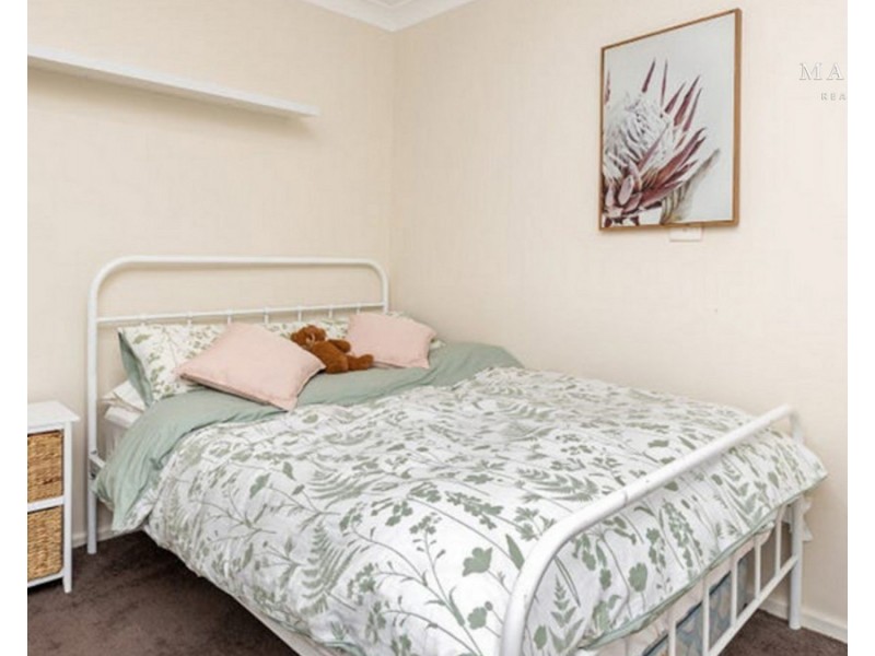 2 Parkhurst Street, Tolland NSW 2650