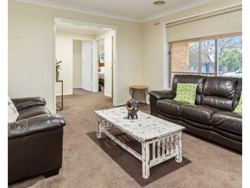 2 Parkhurst Street, Tolland NSW 2650