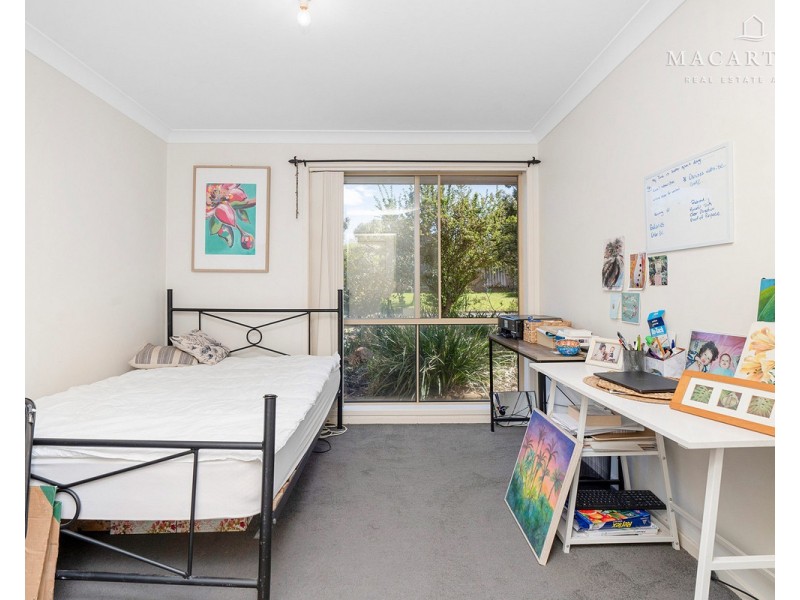 35 Doman Street, Estella NSW 2650