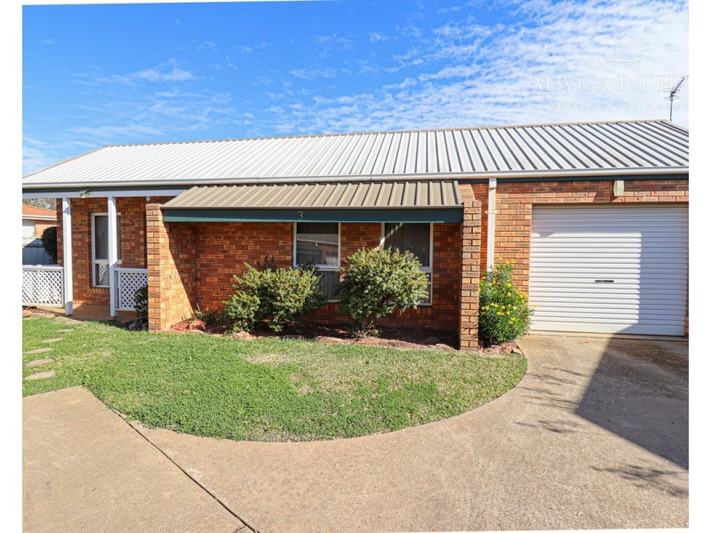 3/47 Karoom Drive, Glenfield Park NSW 2650