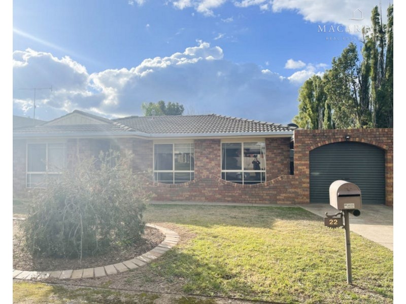 22 Sackville Drive, Forest Hill NSW 2651