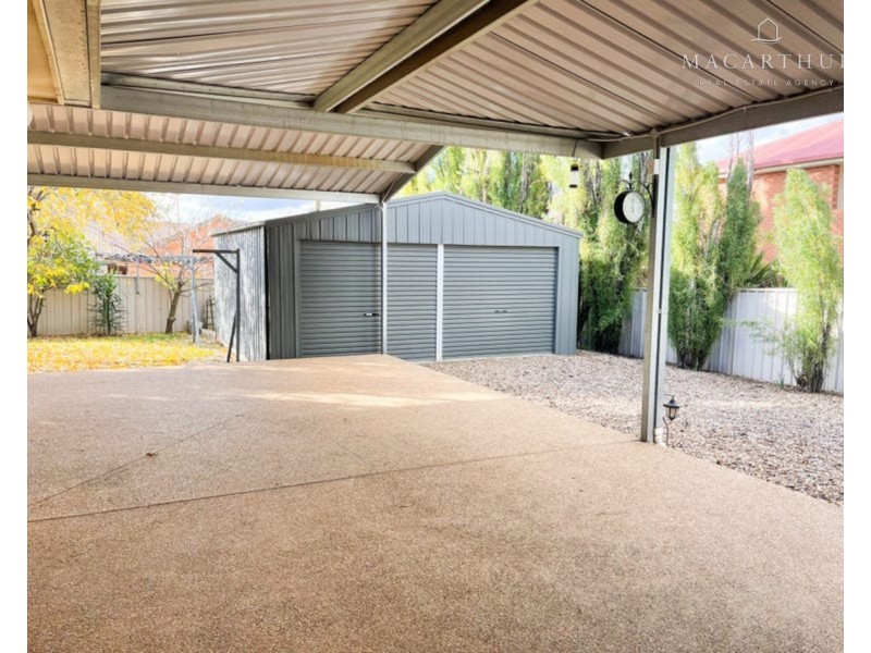 22 Sackville Drive, Forest Hill NSW 2651