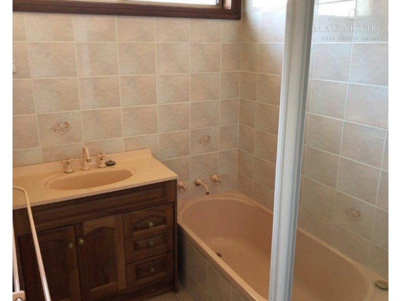 35 Beltana Avenue, Mount Austin NSW 2650