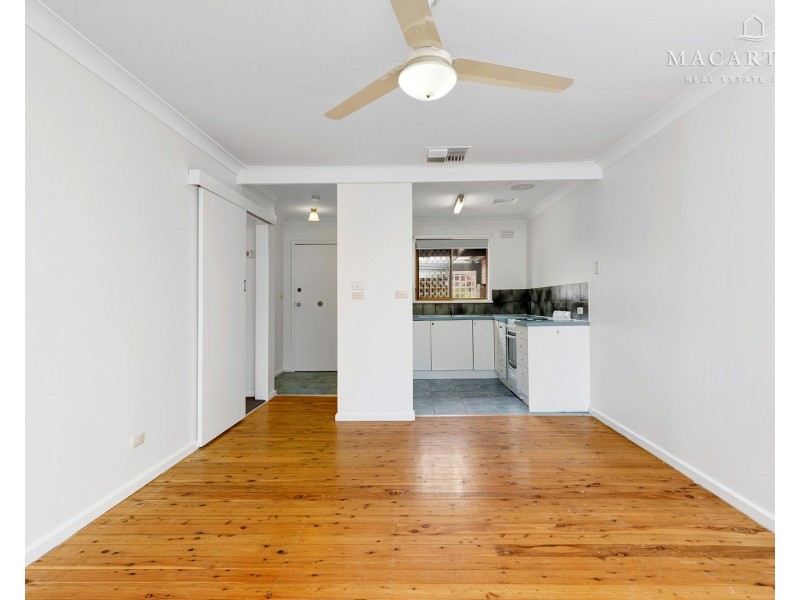 3/2 Banks Avenue, Kooringal NSW 2650