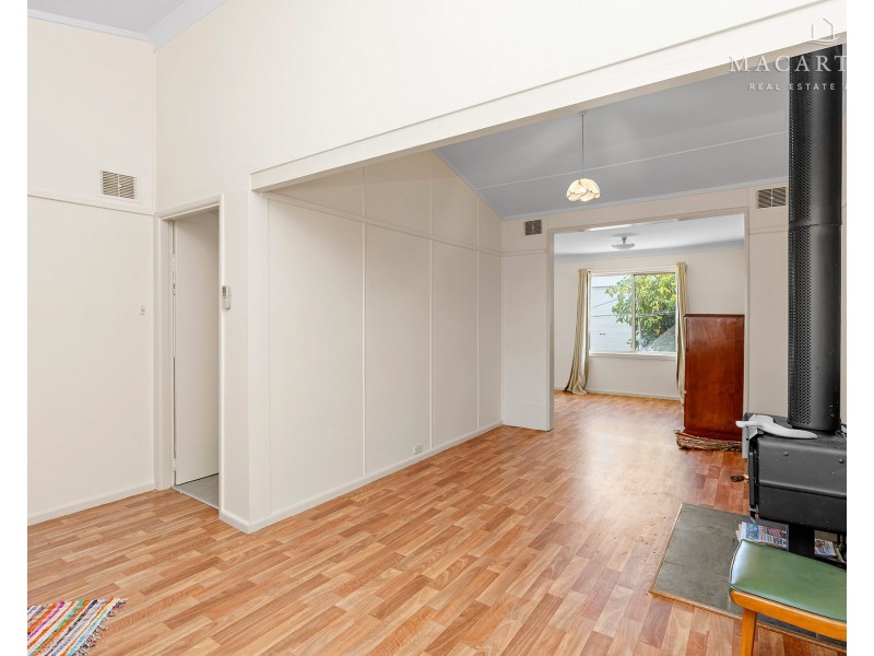 14 Langham Street, Ganmain NSW 2702