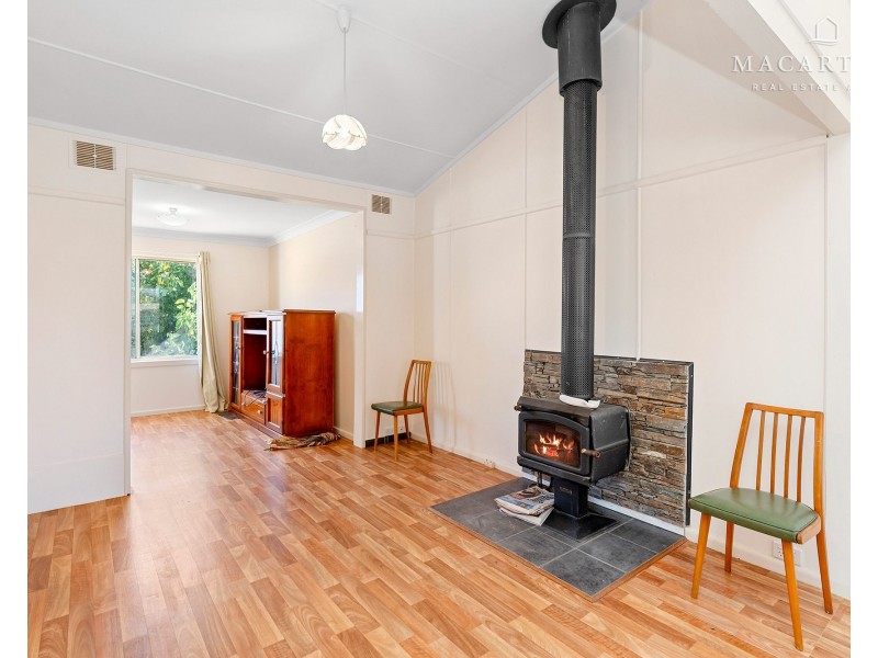 14 Langham Street, Ganmain NSW 2702