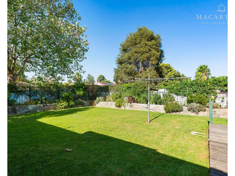 22 Malta Crescent, Ashmont NSW 2650