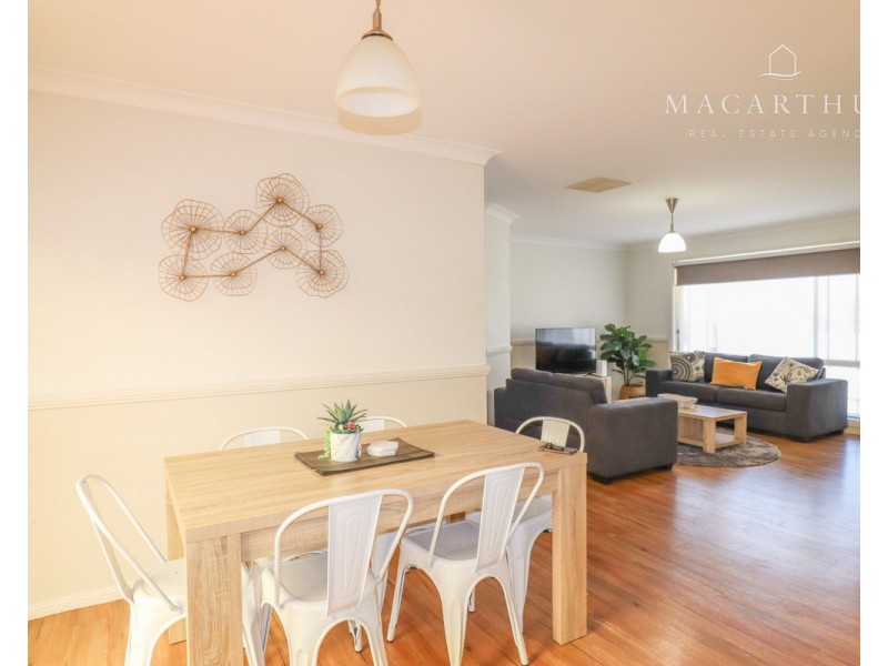 1/8 Malebo Place, Tatton NSW 2650