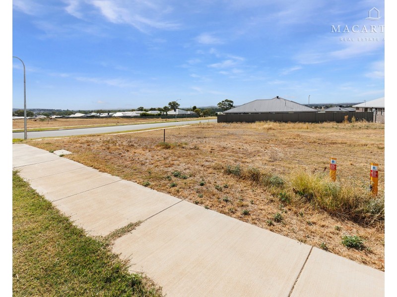 59 Melaleuca Drive, Forest Hill NSW 2651