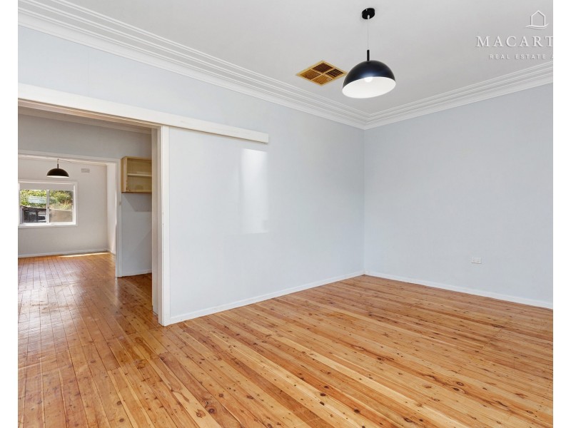 5 Anne Street, Tolland NSW 2650