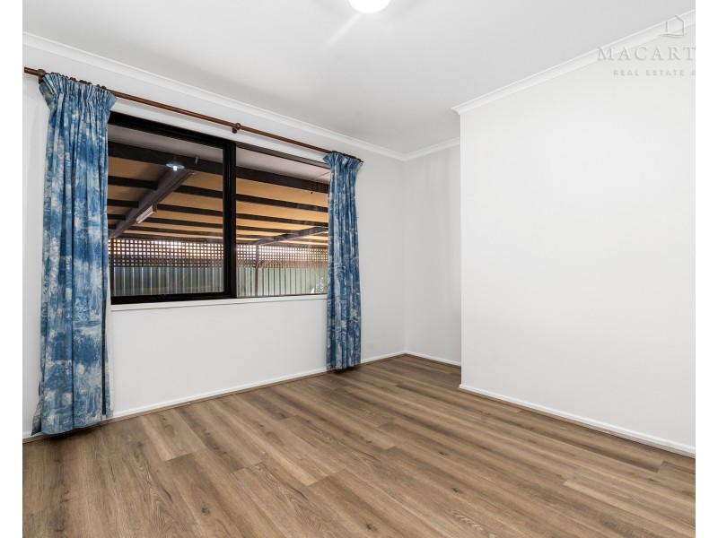 34 Adjin Street, Mount Austin NSW 2650