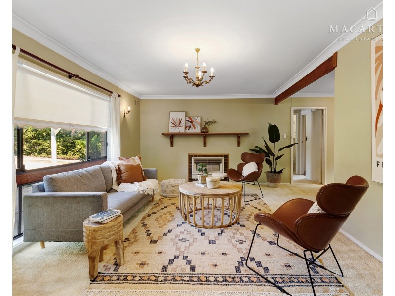 27 Norfolk Avenue, Lake Albert NSW 2650