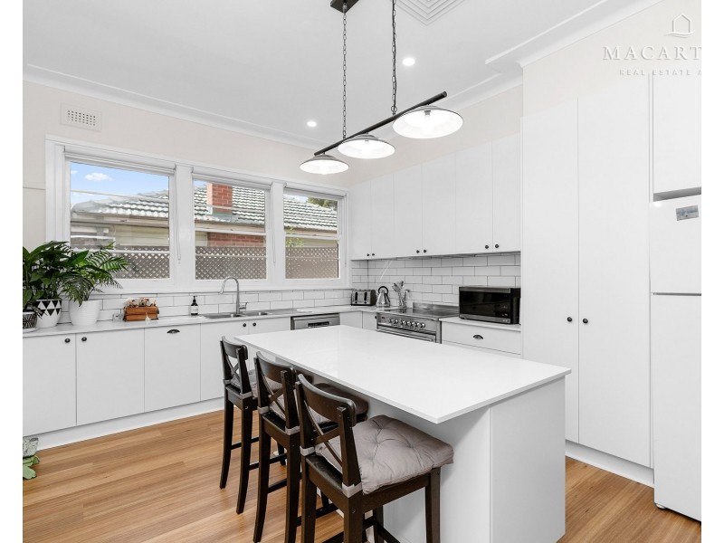 51 Heath Street, Turvey Park NSW 2650