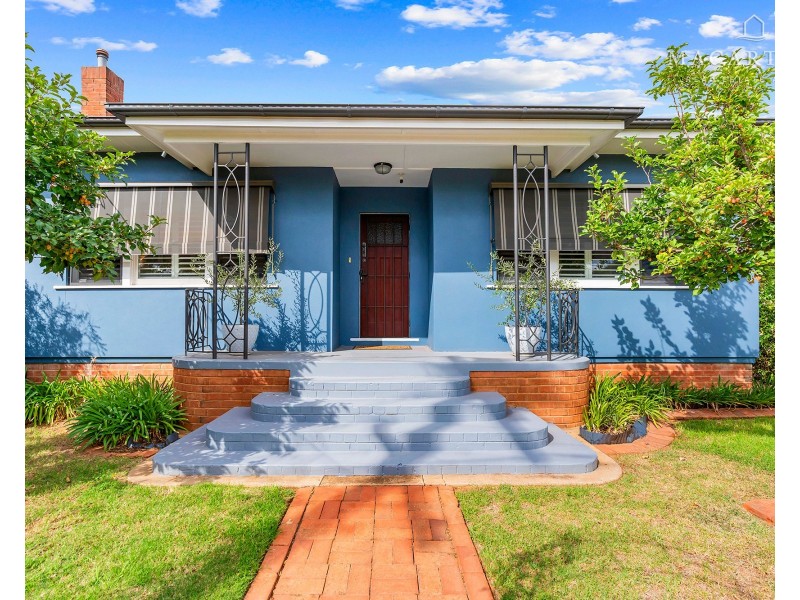 51 Heath Street, Turvey Park NSW 2650