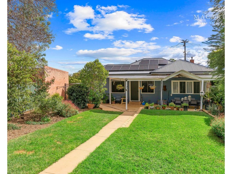 51 Heath Street, Turvey Park NSW 2650